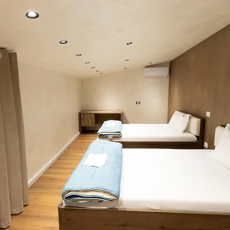 Villa Luxury With Pool Durrës