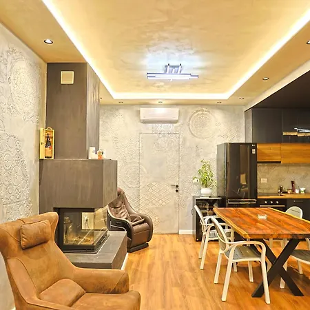 Villa Luxury With Pool Durrës